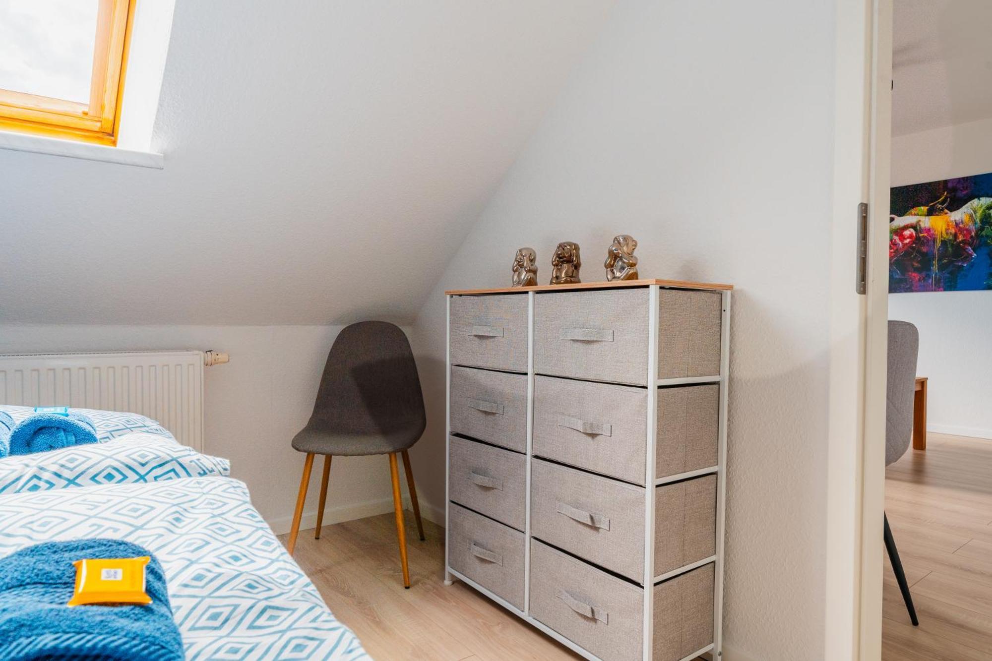 Zentrale Wohlfuehlwohnung - Ideal Fuer Ihren Urlaub Oder Die Geschaeftsreise Magdeburg Luaran gambar