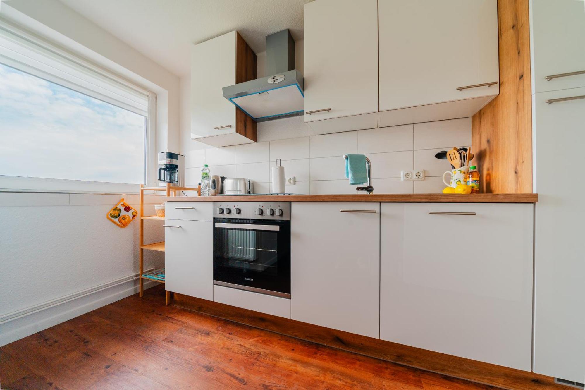 Zentrale Wohlfuehlwohnung - Ideal Fuer Ihren Urlaub Oder Die Geschaeftsreise Magdeburg Luaran gambar