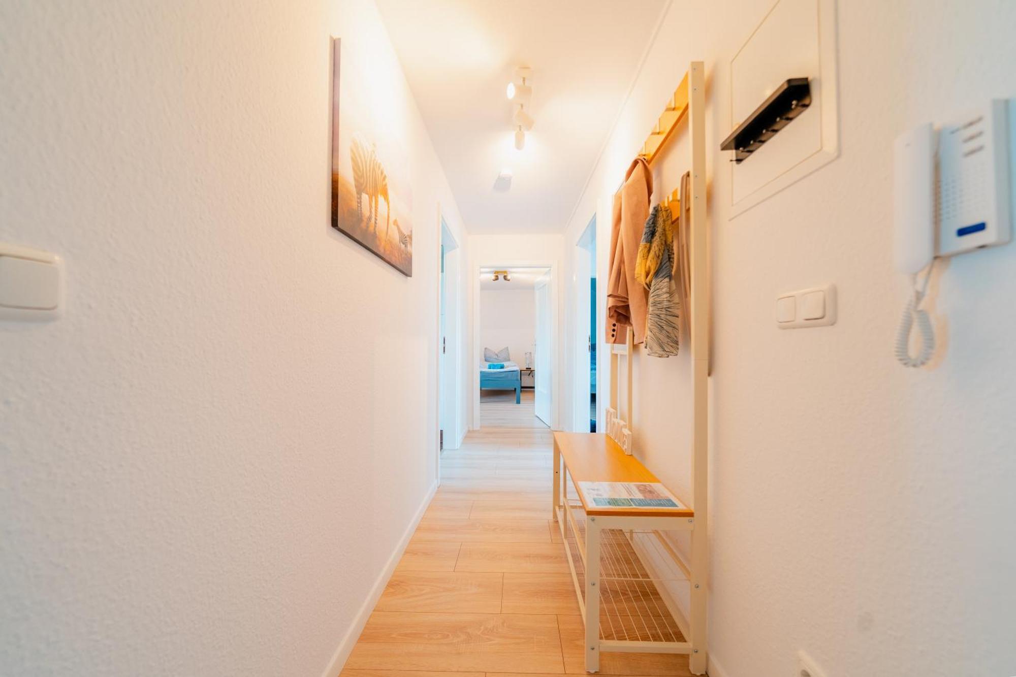 Zentrale Wohlfuehlwohnung - Ideal Fuer Ihren Urlaub Oder Die Geschaeftsreise Magdeburg Luaran gambar