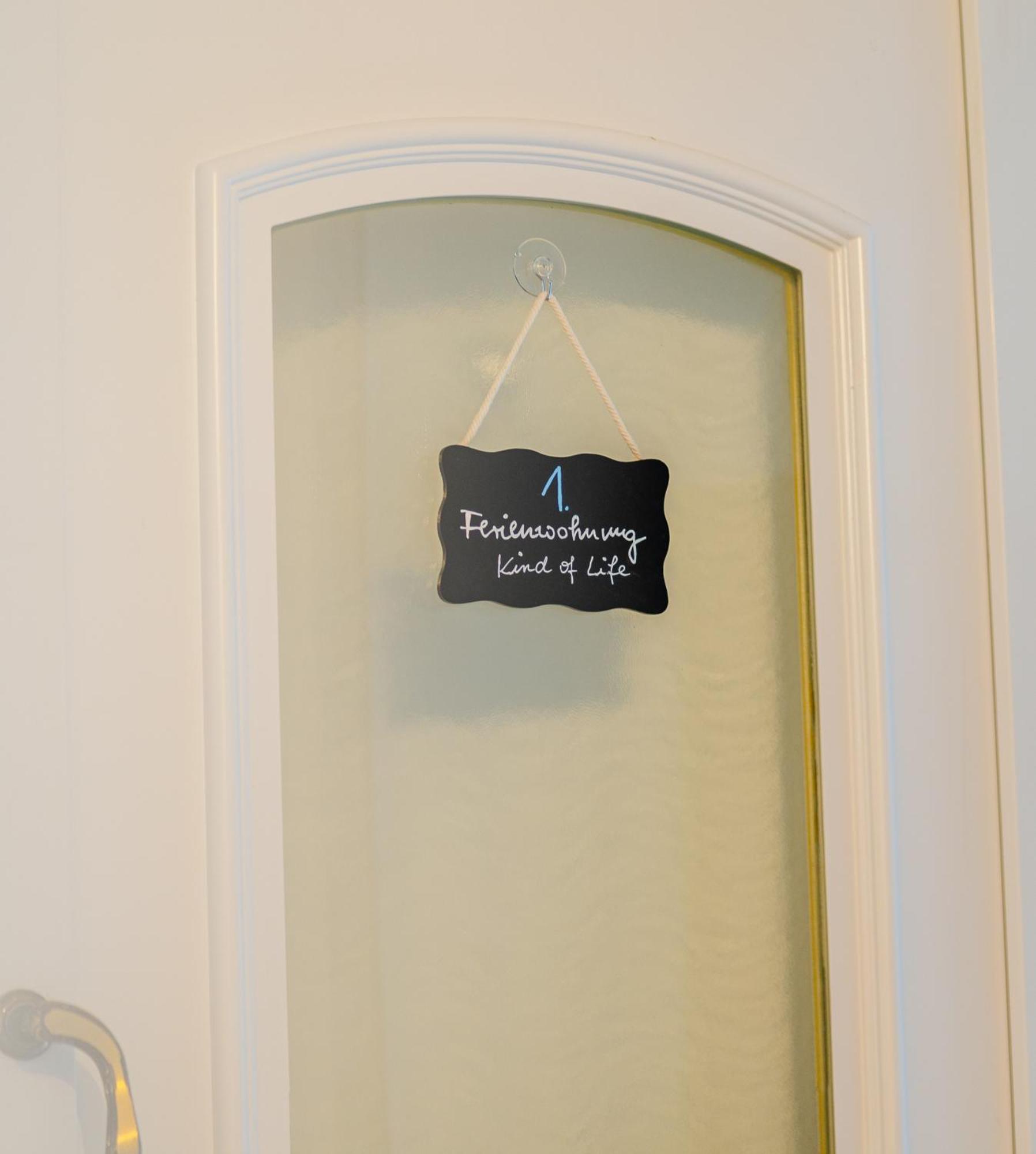 Zentrale Wohlfuehlwohnung - Ideal Fuer Ihren Urlaub Oder Die Geschaeftsreise Magdeburg Luaran gambar