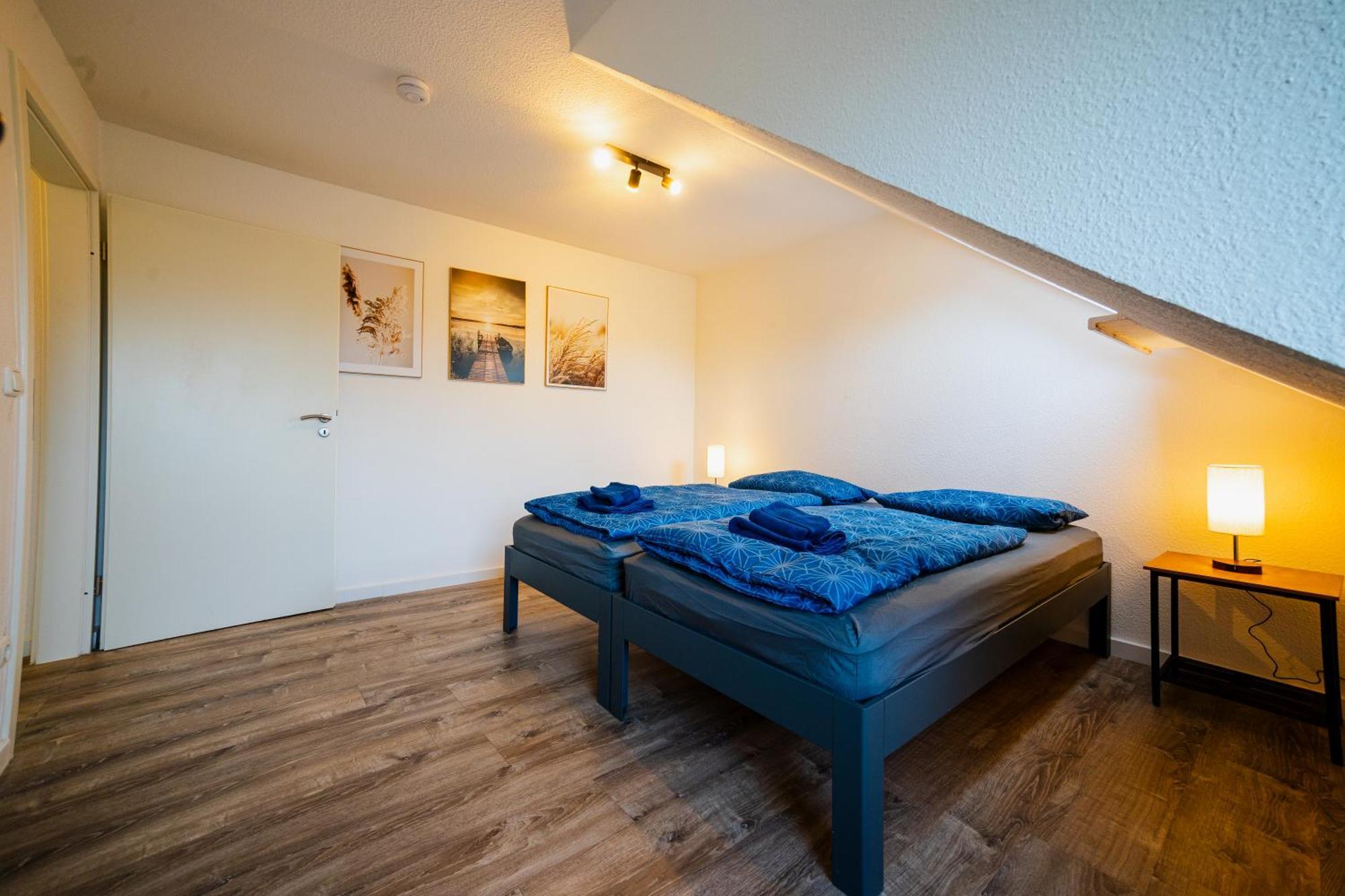 Zentrale Wohlfuehlwohnung - Ideal Fuer Ihren Urlaub Oder Die Geschaeftsreise Magdeburg Luaran gambar