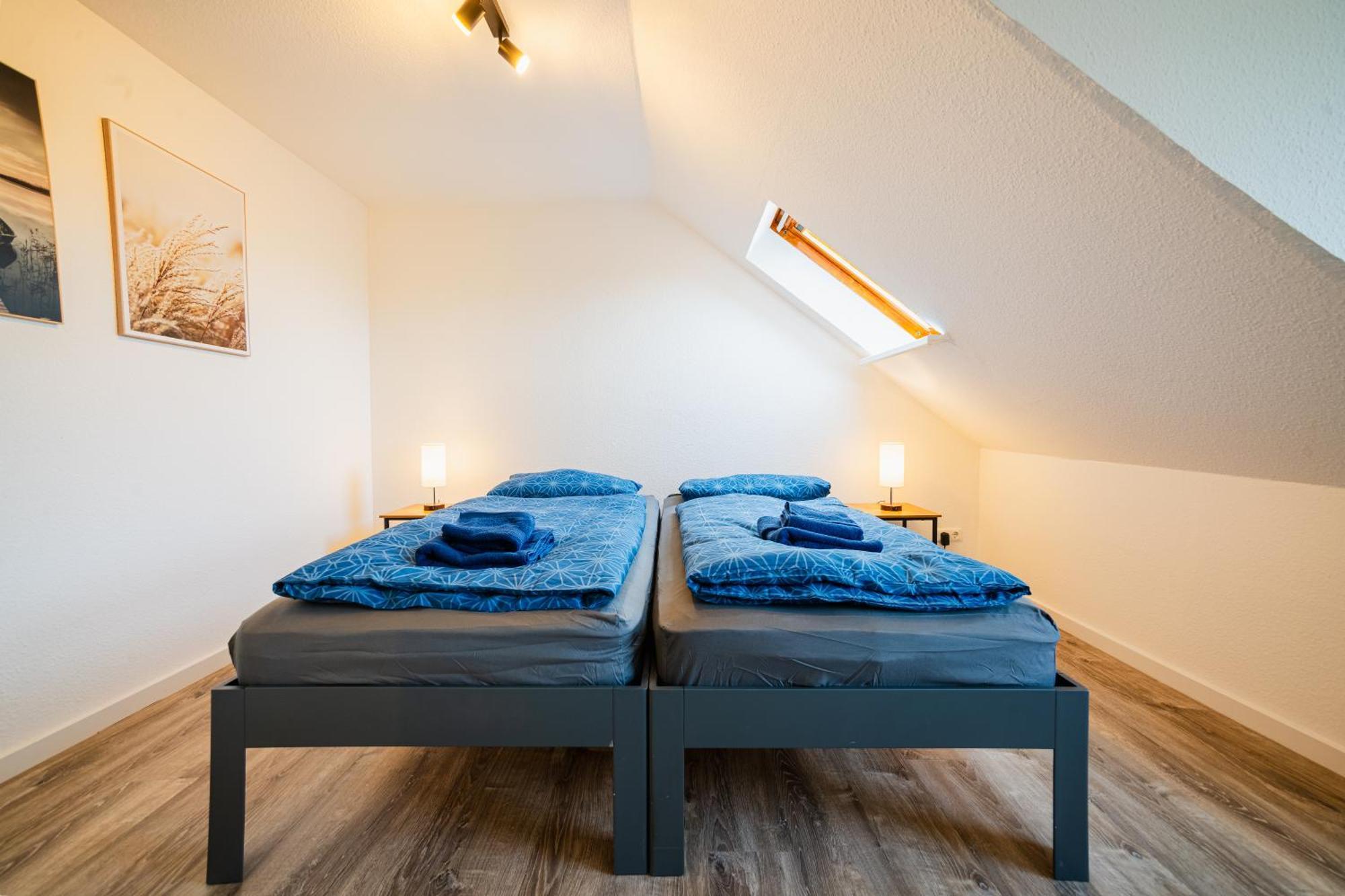 Zentrale Wohlfuehlwohnung - Ideal Fuer Ihren Urlaub Oder Die Geschaeftsreise Magdeburg Luaran gambar